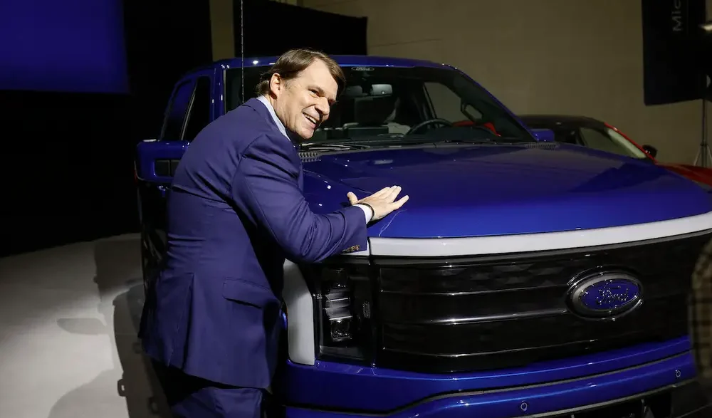 Ford F 150 Lightning Drops Full EV for Gas Generator Pivot