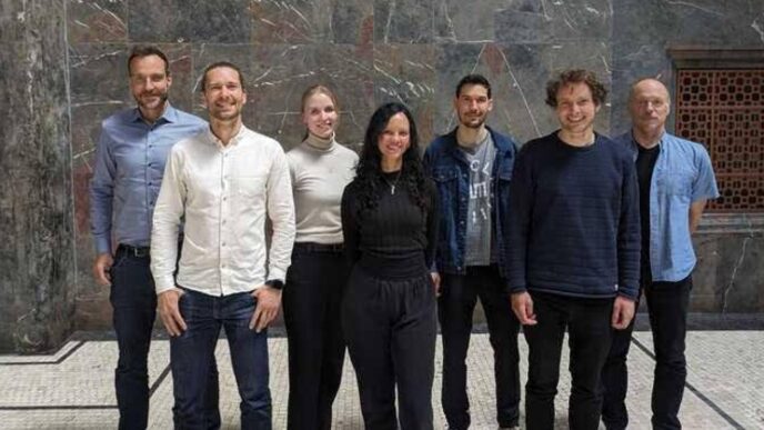 Amplifold Raises €5M to Transform Lateral Flow Tests